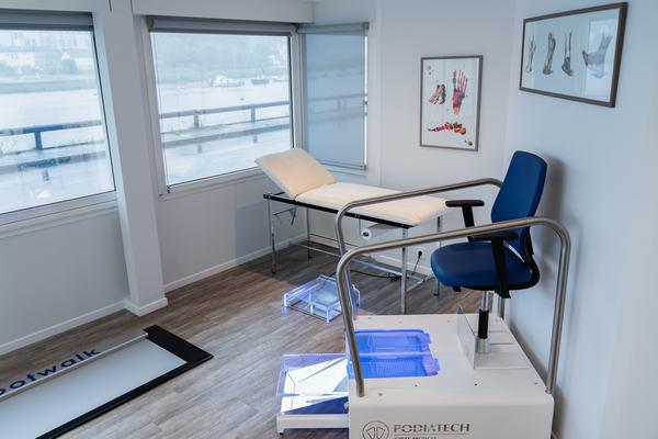 Prise d'empreintes plantaire